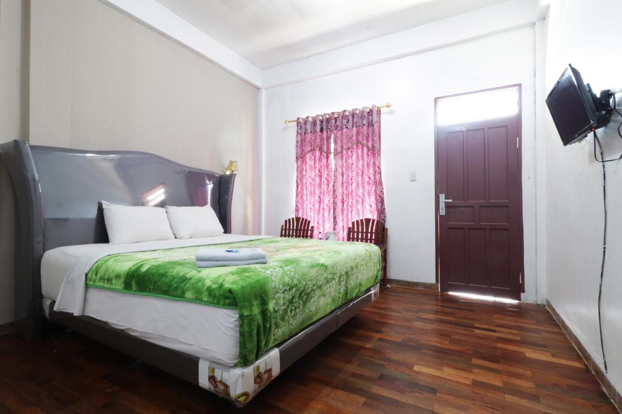 Villa Keluarga Bre Batunanggar Берастагі Екстер'єр фото